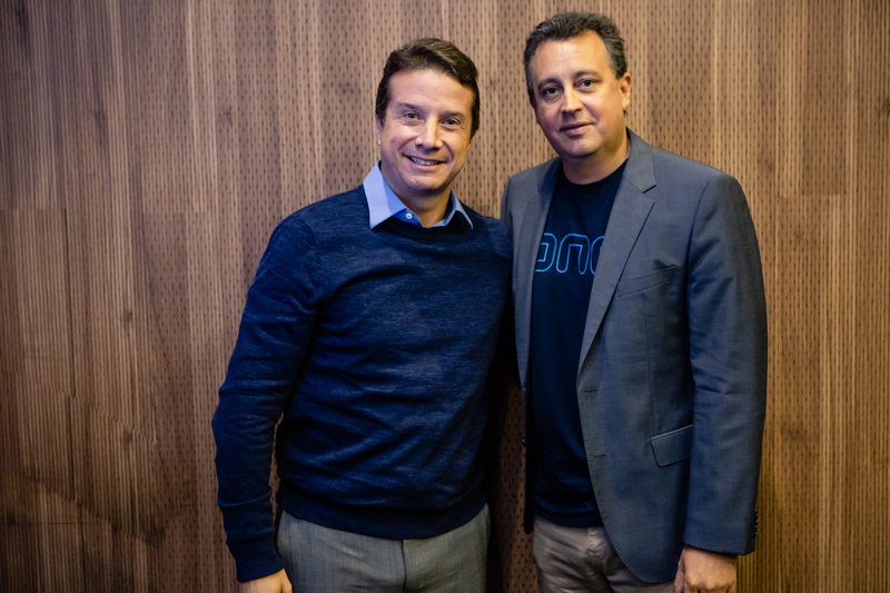 Gonzalo Almada, CEO of RetailApp™ together with Rolando Pereira, CEO of Oticas Carol